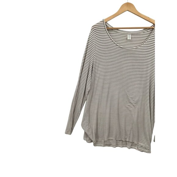 Old Navy Luxe Top Blouse Shirt Womens XXL Casual Comfy Corpcore Teacher - Picture 8 of 10